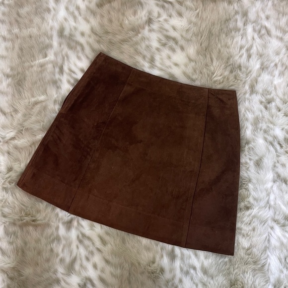 Alexa Chung for Madewell Suede Mini Skirt - Picture 7 of 10